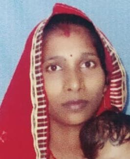 When the family came to cough, the woman gave her life
