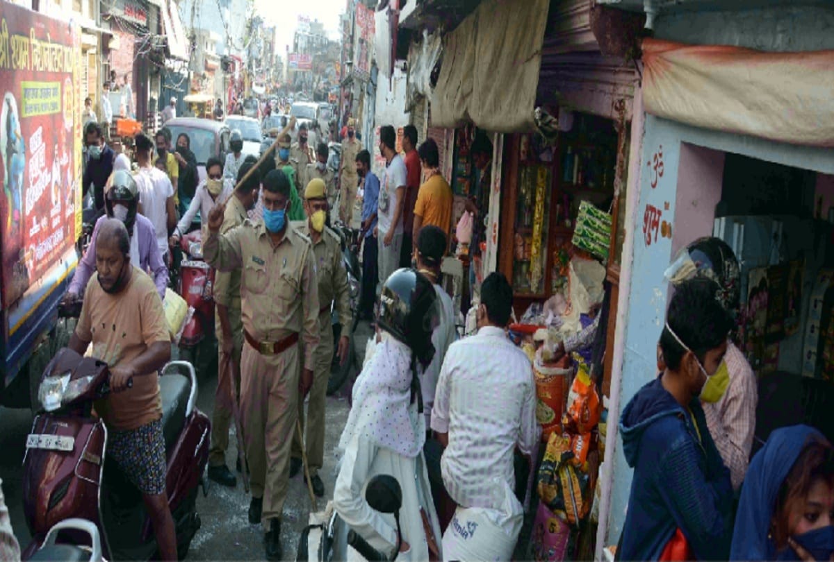lockdown breaks from Breaking news Crowd in markets Social distancing violation see photos