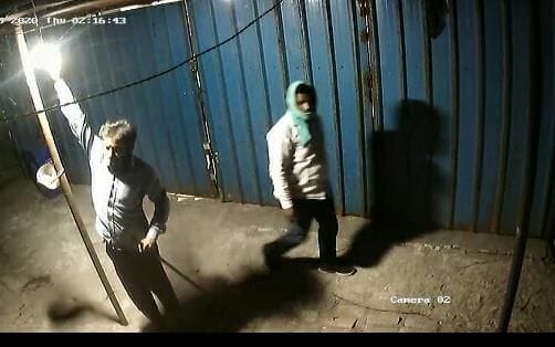 Thieves crossed millions of goods from gutkha warehouse and shop