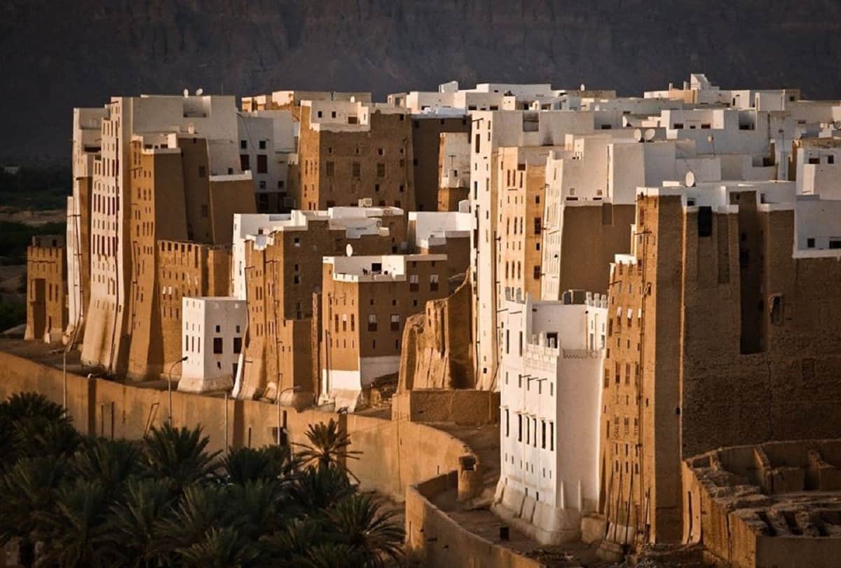 Ancient Mud Skyscraper City Shibam is the Manhattan of the Desert