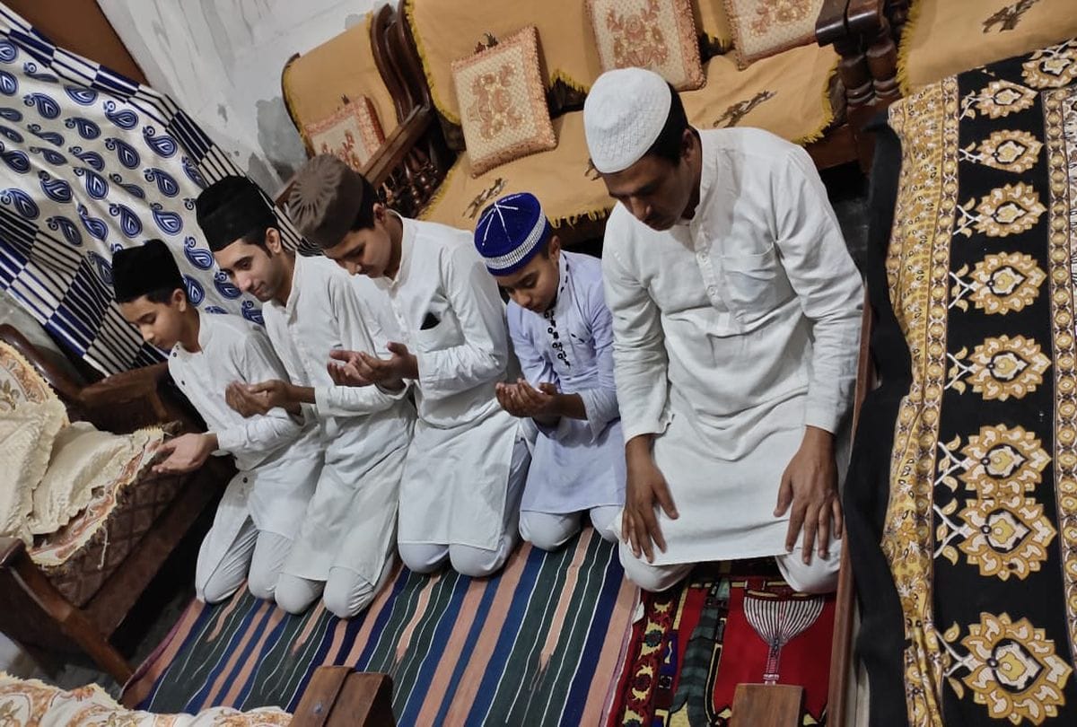 Namaz On shab e barat Pray In Home For Corona Virus End