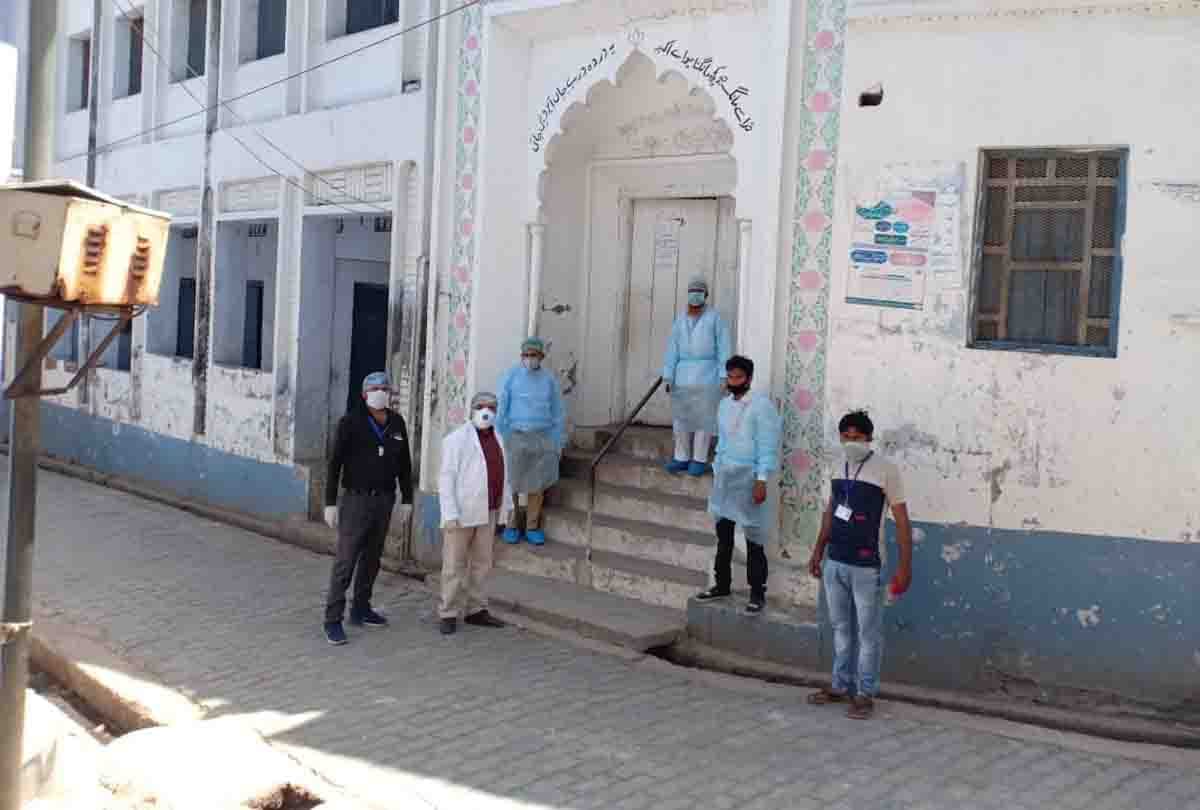corona update: Madrasa teacher of bilgram is corona positive