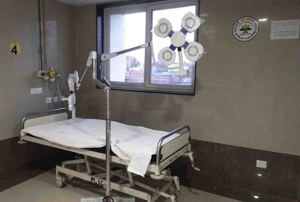 corona update: Corona Neurosciences Hospital in kanpur will have 40 ventilators
