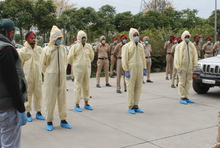 Punjab’s textile firms develop PPE, hazmat suits amid COVID-19 crisis