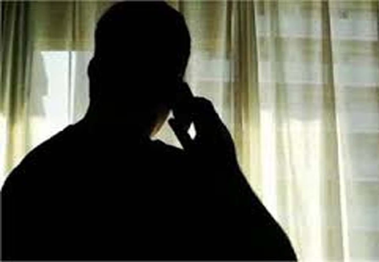 Treasurer misbehave doctor on phone in farrukhabad