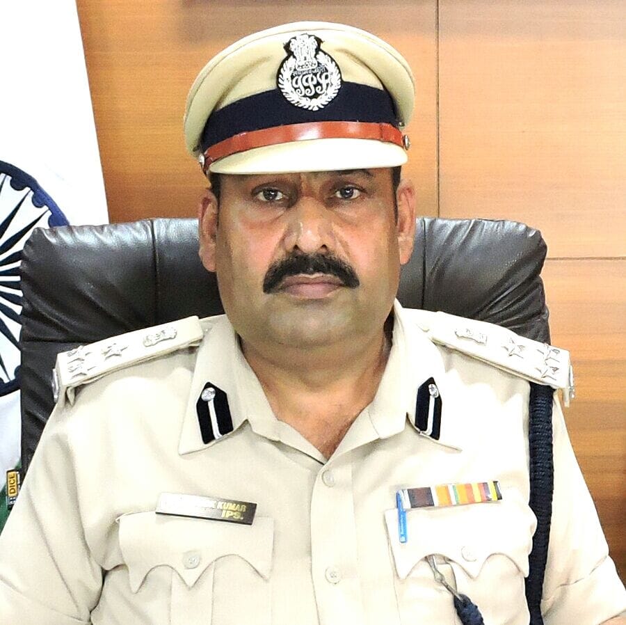 provide of vitmins c tablets for police employee.