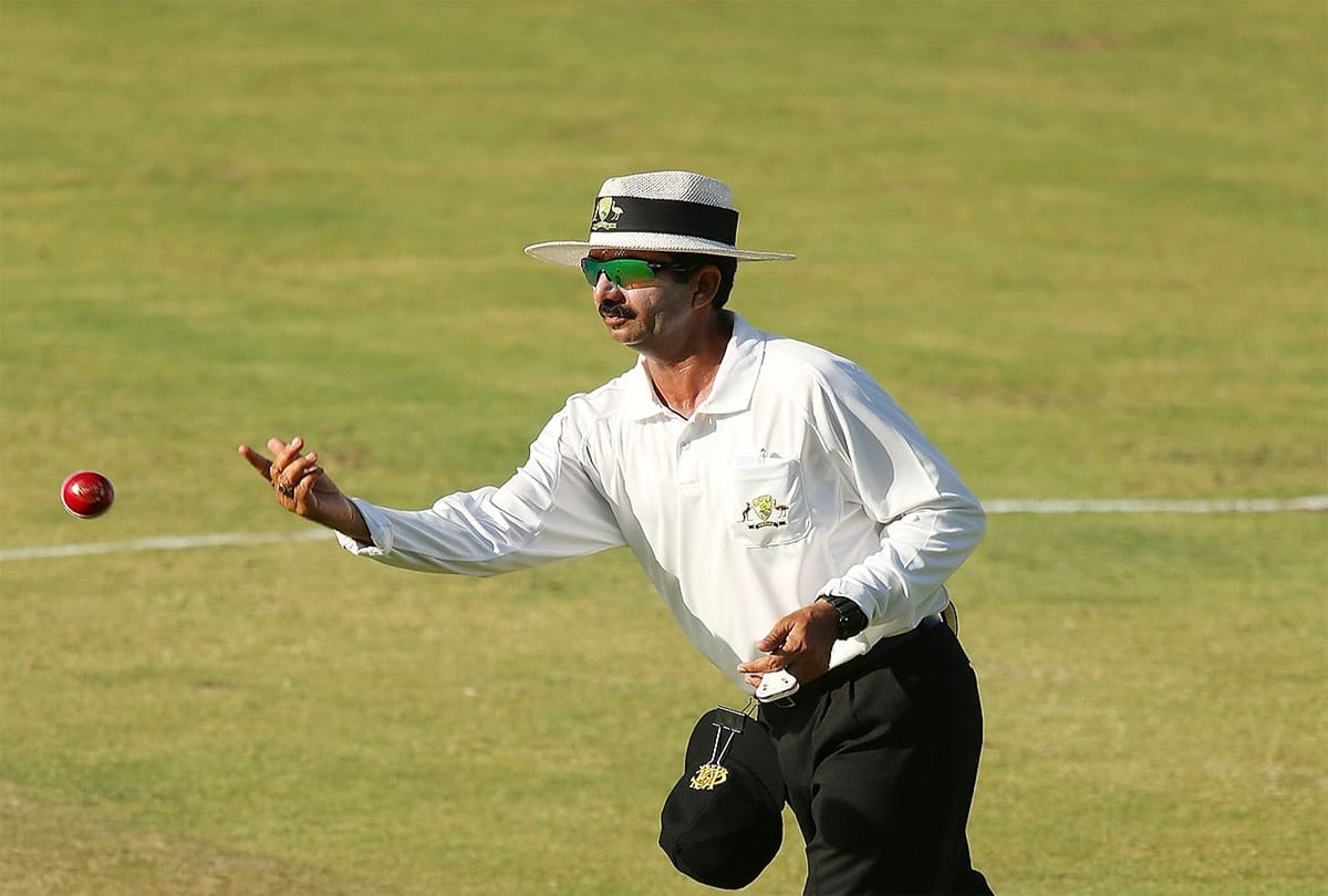 Lockdown become nightmare for Anil Chaudhary, ICC umpire climbs up trees in pursuit of mobile network at village