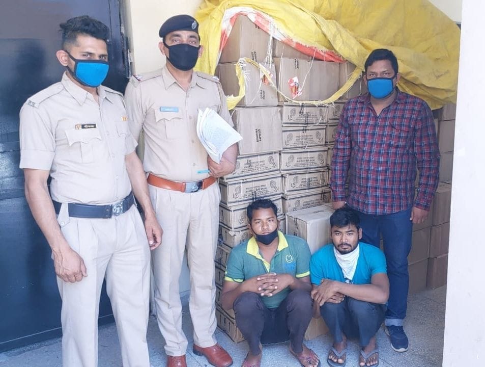9 liquor smugglers arrested