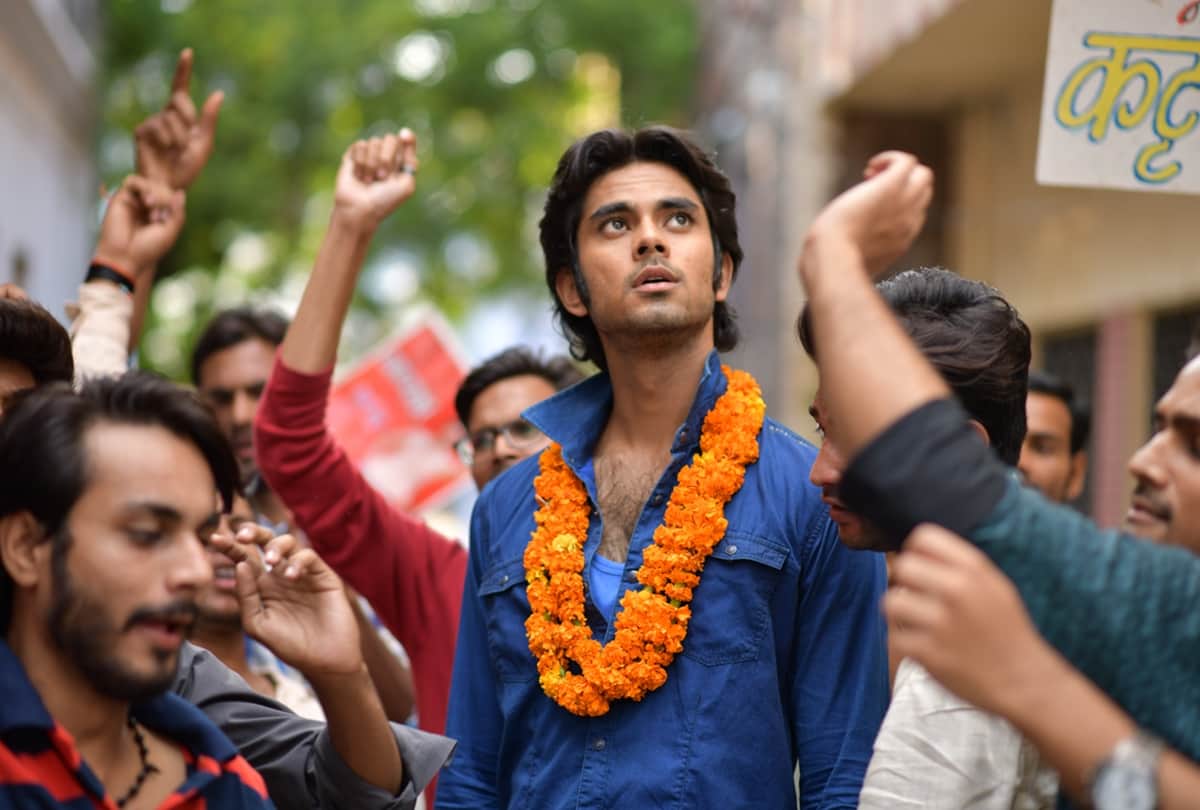 bamfaad 	Actor Aditya rawal speaks to Pankaj Shukla in this interview about his past present & future