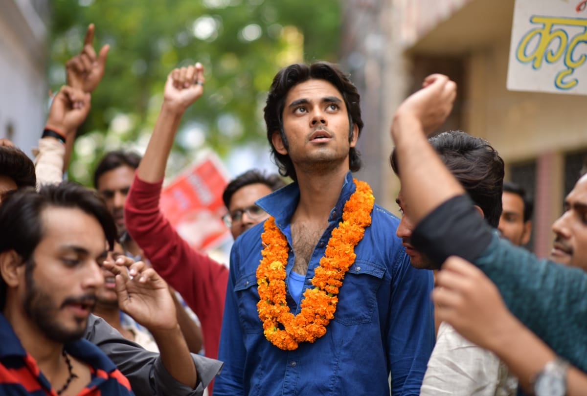 bamfaad 	Actor Aditya rawal speaks to Pankaj Shukla in this interview about his past present & future