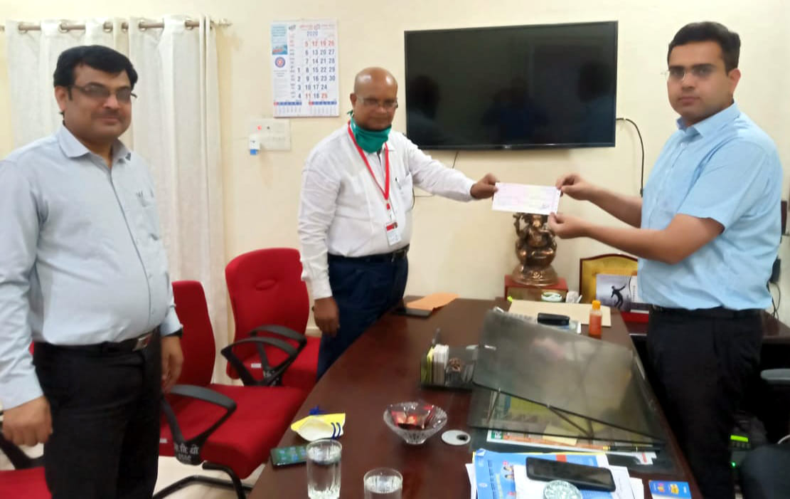 LDM handed over one lakh bank drops to DM