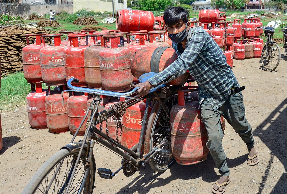 home delivery system of LPG gas cylinder changing from 1 November 2020 You will need OTP for to avail service