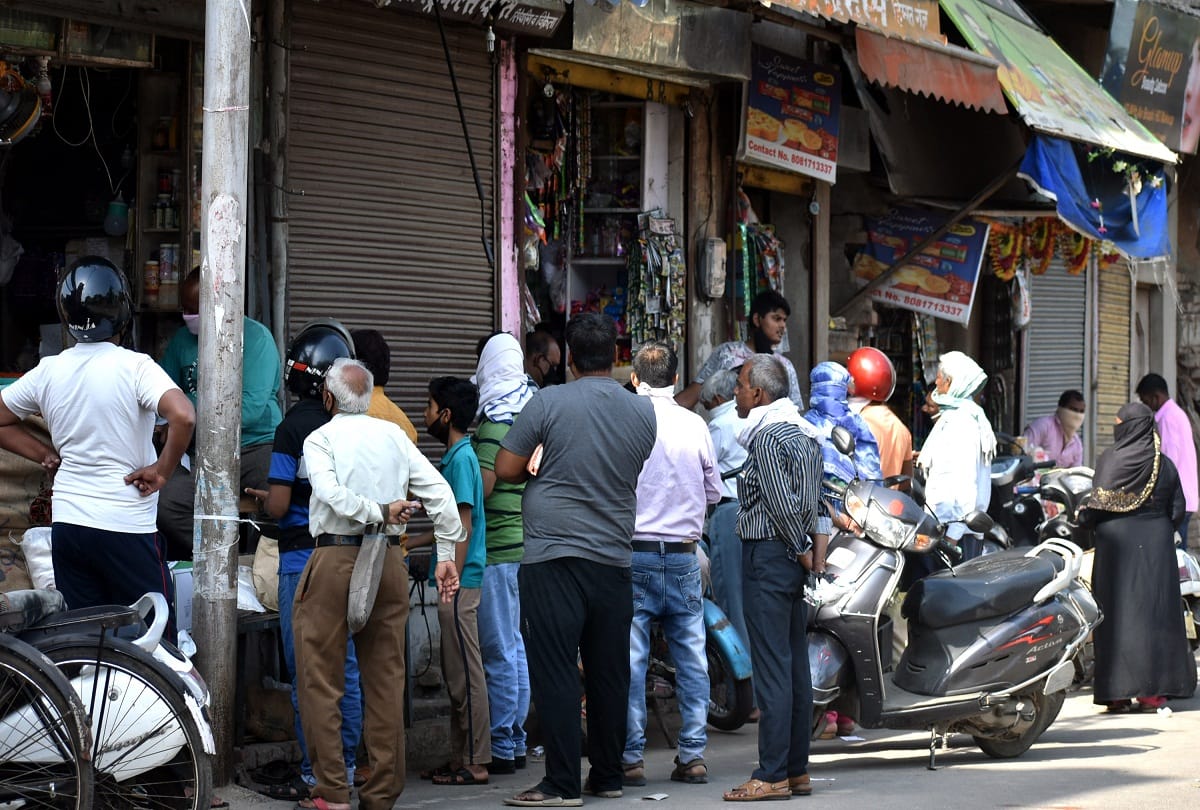 Samples taken for investigation of 26 Corona suspects, including Professor of Allahabad University, 35 reports negative