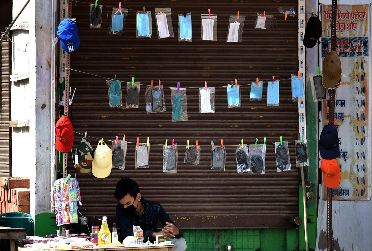 Samples taken for investigation of 26 Corona suspects, including Professor of Allahabad University, 35 reports negative