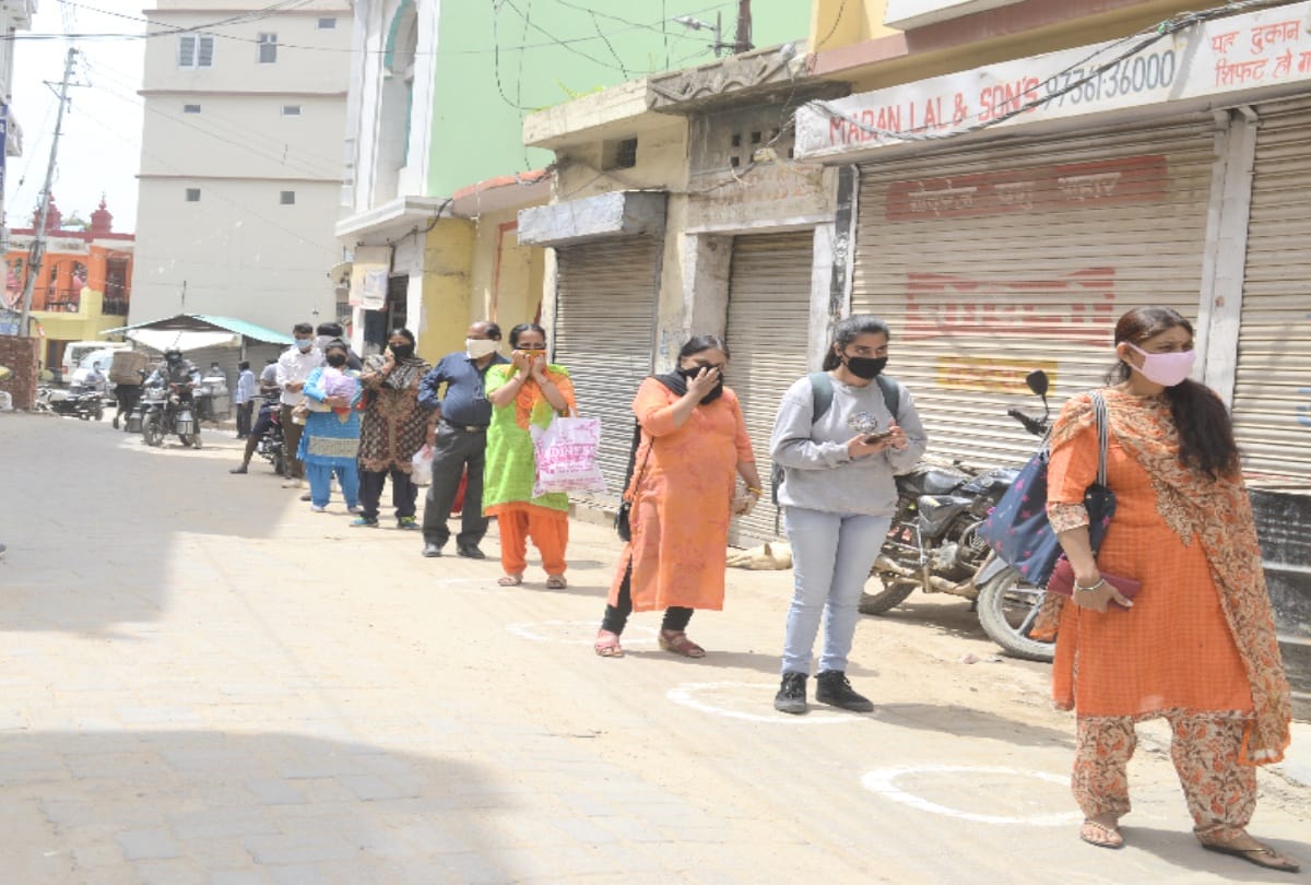 Three months ration available in depots, govt made arrangment