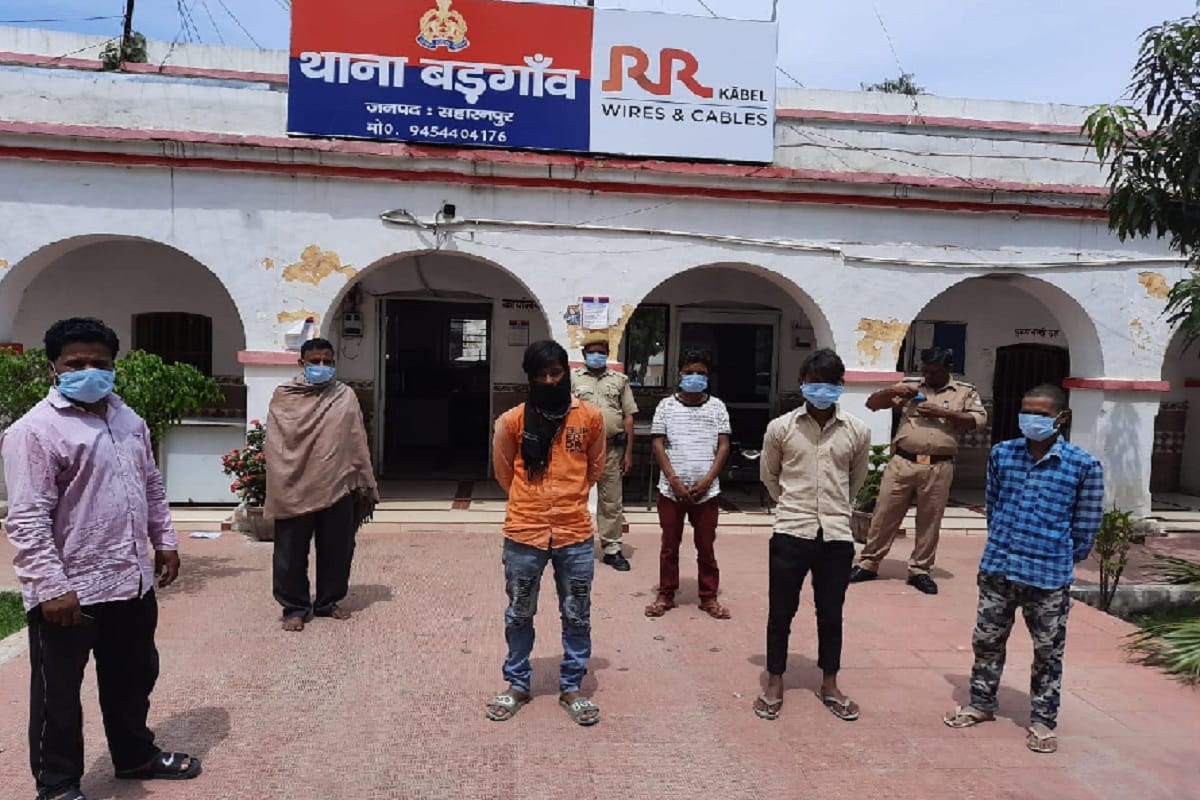 Corona Update, Police has taken action against people for violating lockdown in Saharanpur