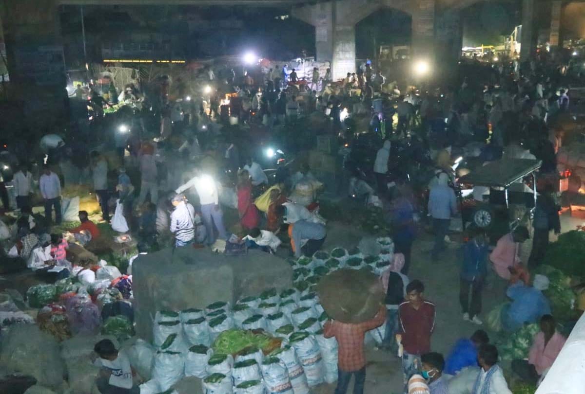 Kanpur Lockdown News in Hindi, Vegetable market at night in kanpur