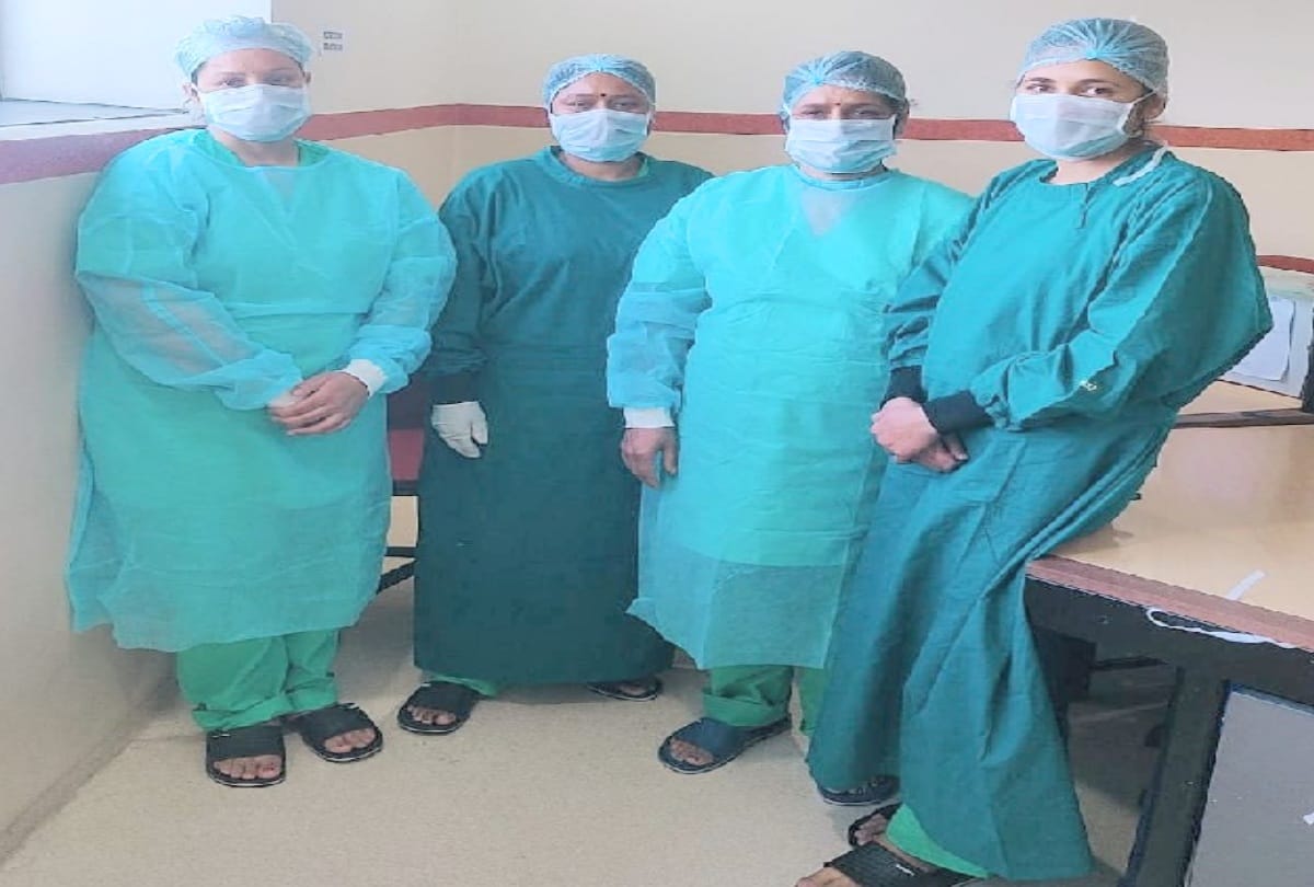 Karmaveer of Corona: Nurse Bharti serving patients leaving her two-year-old child at home