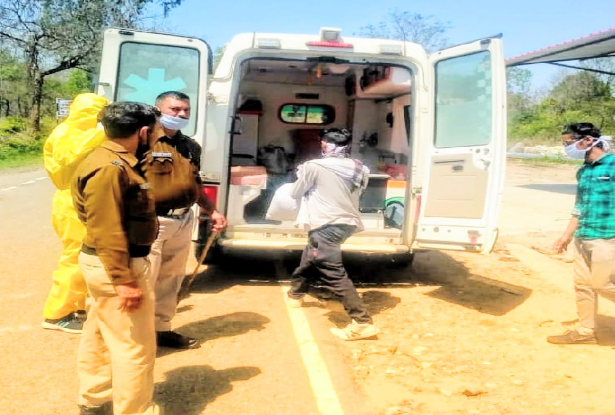 Two brothers left for  home from Chandigarh on foot ni lockdown