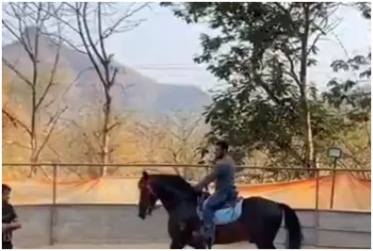 salman khan shared horse riding video on twitter