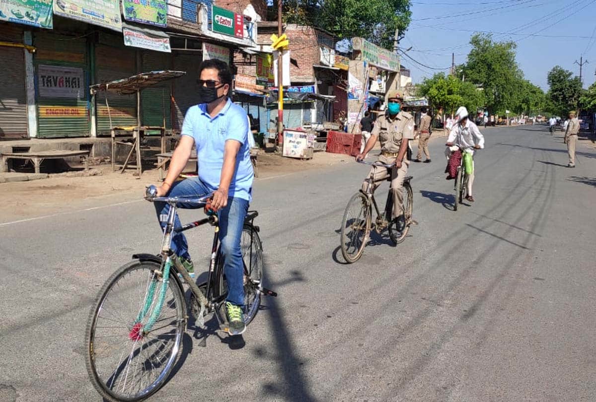 auraiya Lockdown News in Hindi, Outside police vigil, stay indoors