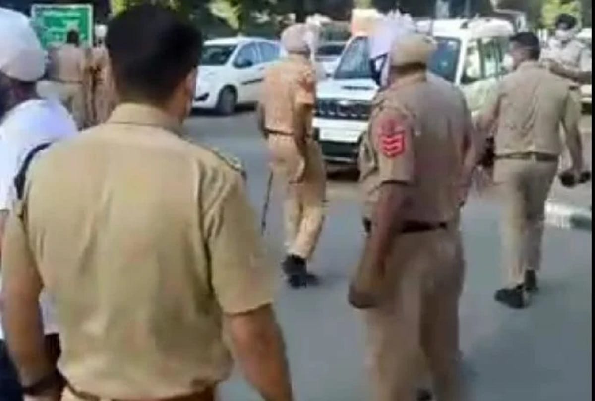 Coronavirus in Punjab: Attacked on Police team in Patiala of Punjab during curfew