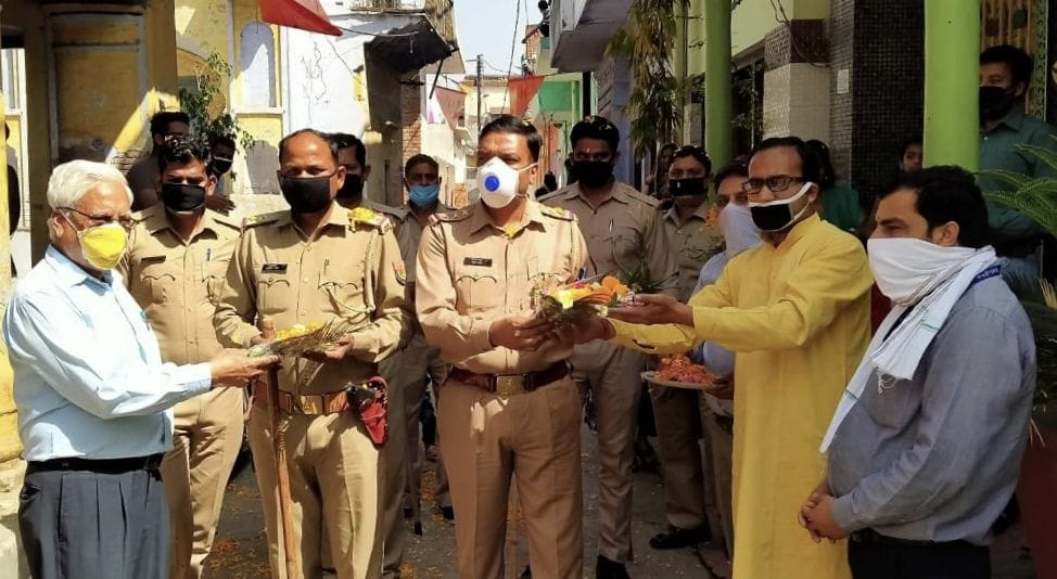 Police officers honored in Jansath