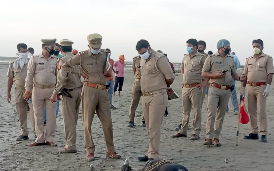 Dead body was killed in Ganga after killing teenager