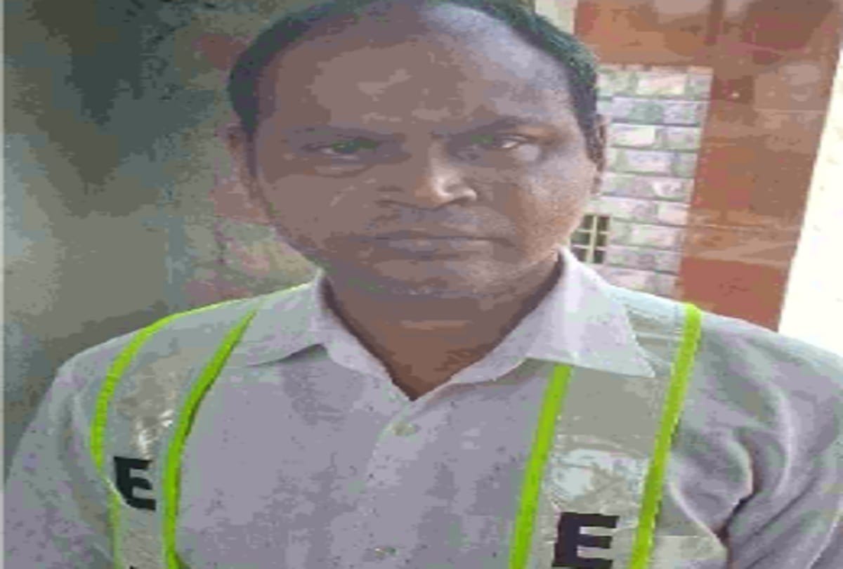 Joginder is doing job without caring for his life