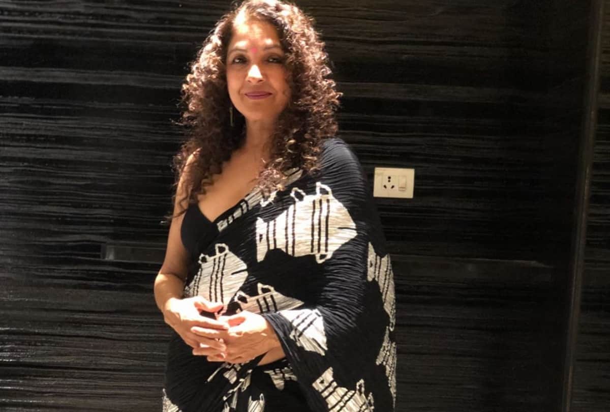 Neena Gupta took to Instagram to announce that she has written her autobiography
