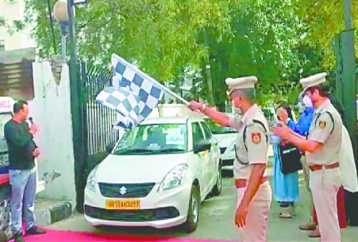 Free cab facility started for emergency service