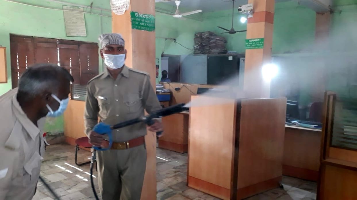 pahale charan mein jila 70 pheesadee sainitaij