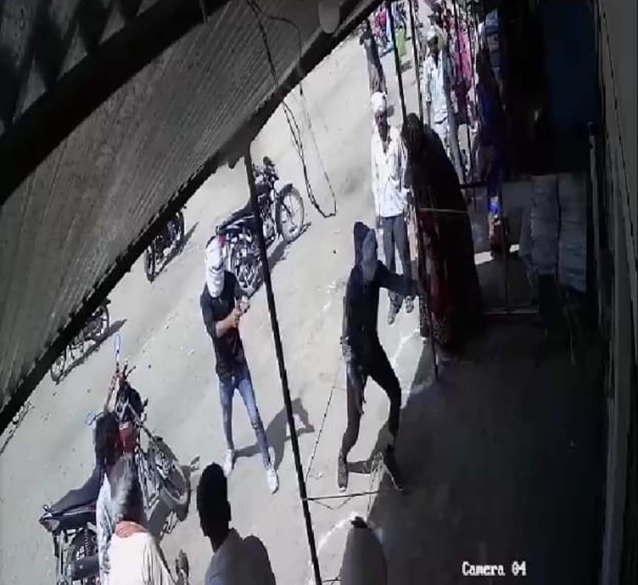 Operators clashed with miscreants who came to rob the Tiny branch