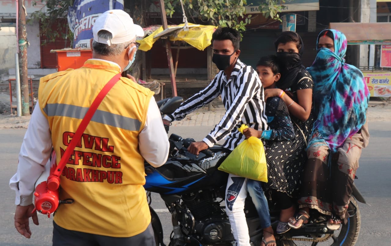 gorakhpur lockdown update see latest photos in gorakhpur curfew, 13 april latest update news