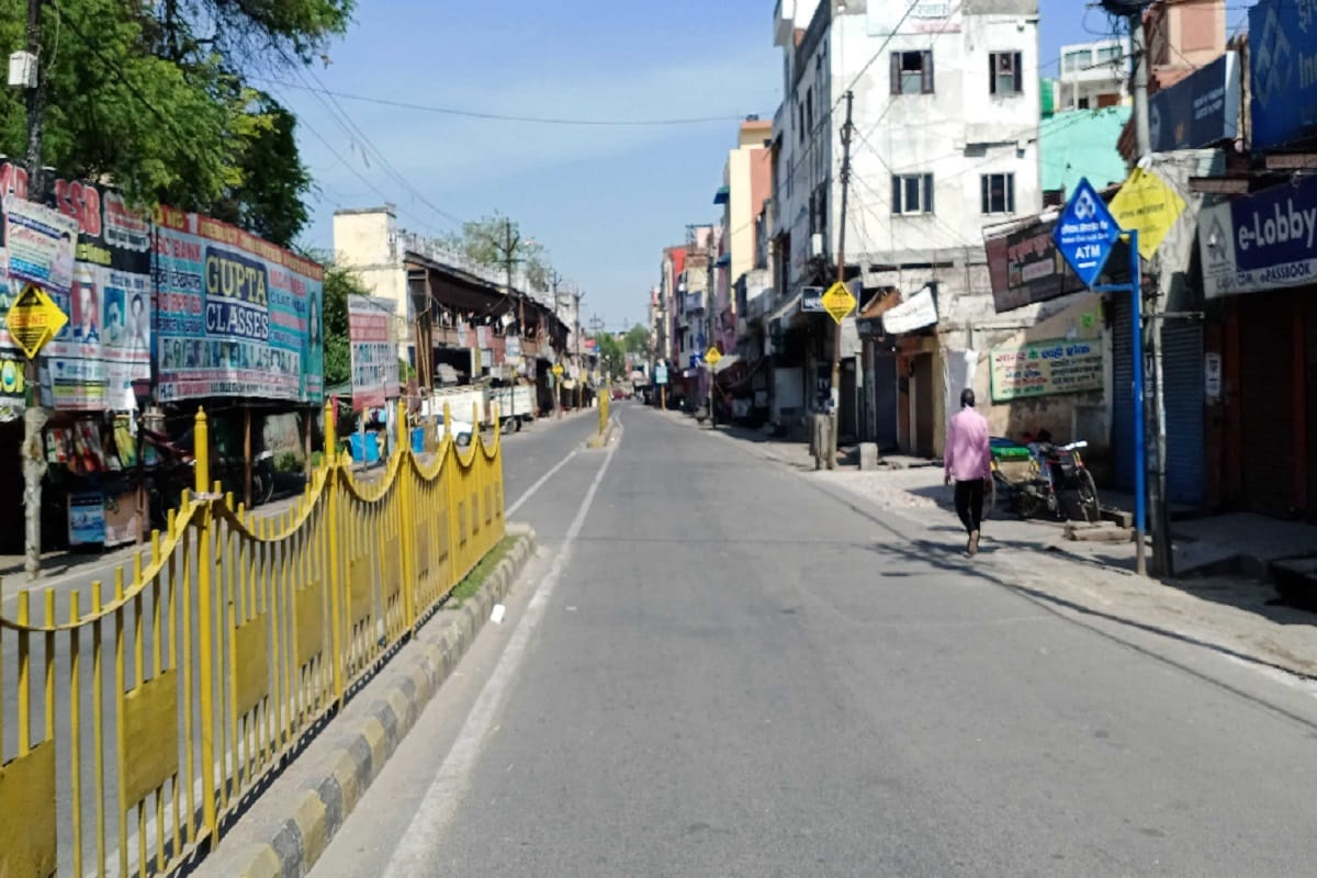 Lockdown in Meerut, many hotspot areas sealed in the city for safety of peoples