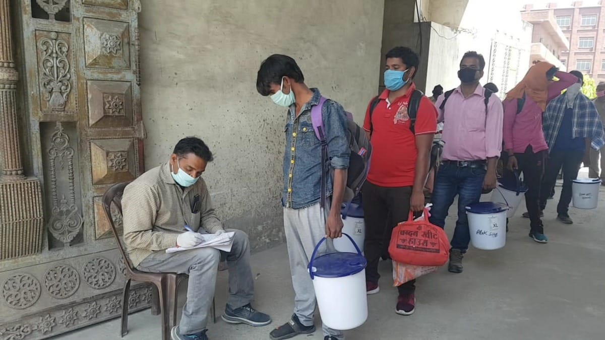 Quarantine people discharge send to there home in chandauli