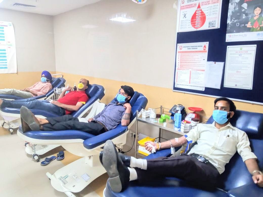 Mahadaan in lockdown: 24 people donated blood in PGI