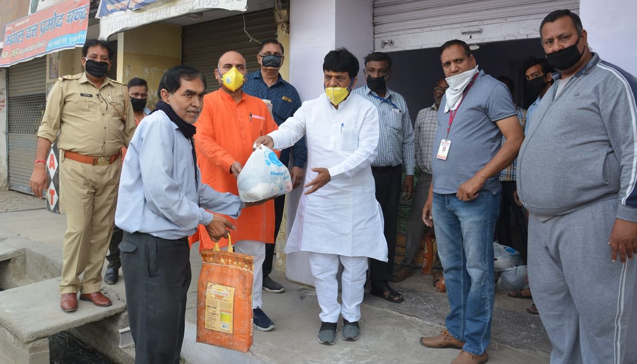 Ration provided to newspaper distributors
