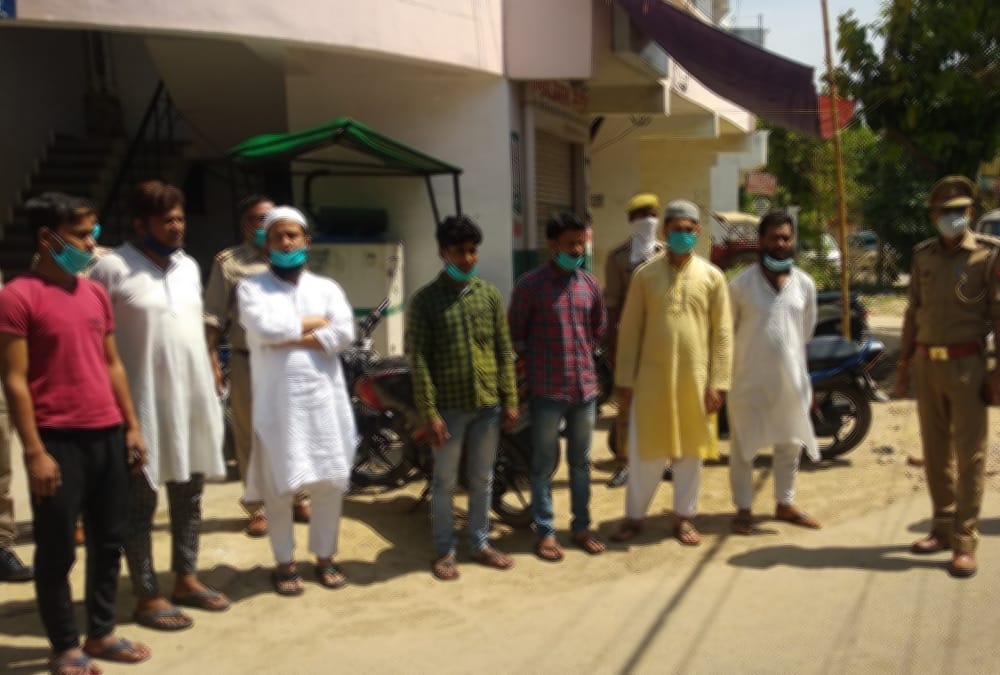 police raid on factory, six quintal meat recovered in lucknow