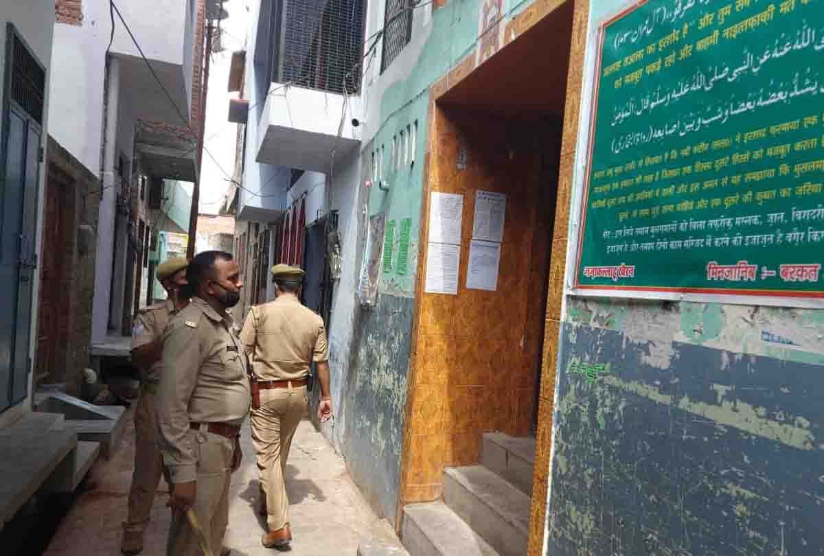 Police raided mosques on information of jamati's