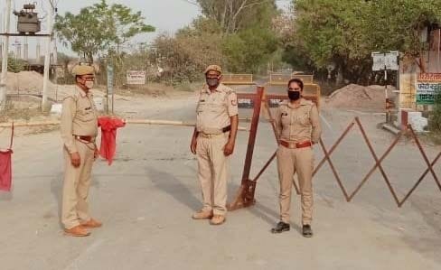Silence everywhere in Darwa with partial curfew