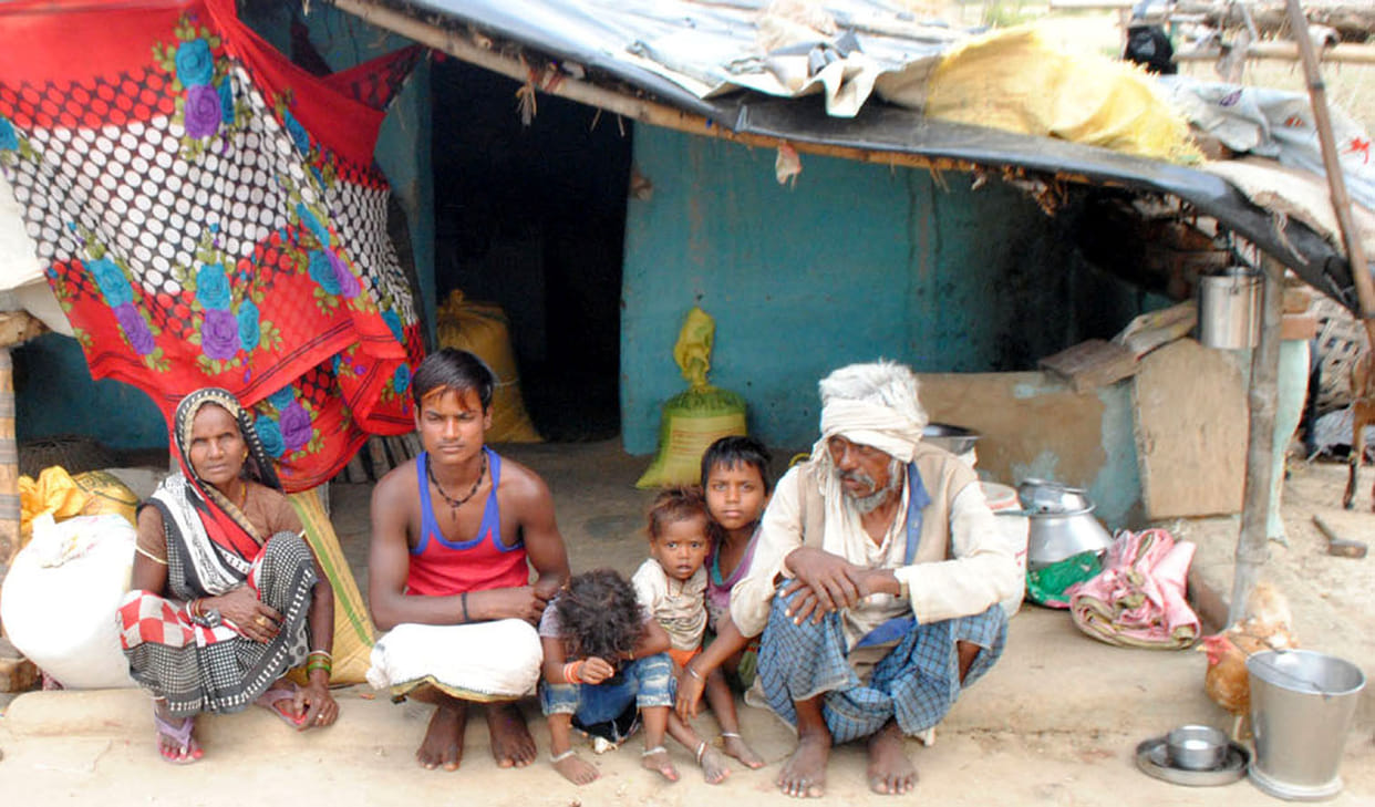 Crusher industry closed in Chitrakoot, laborers face livelihood crisis