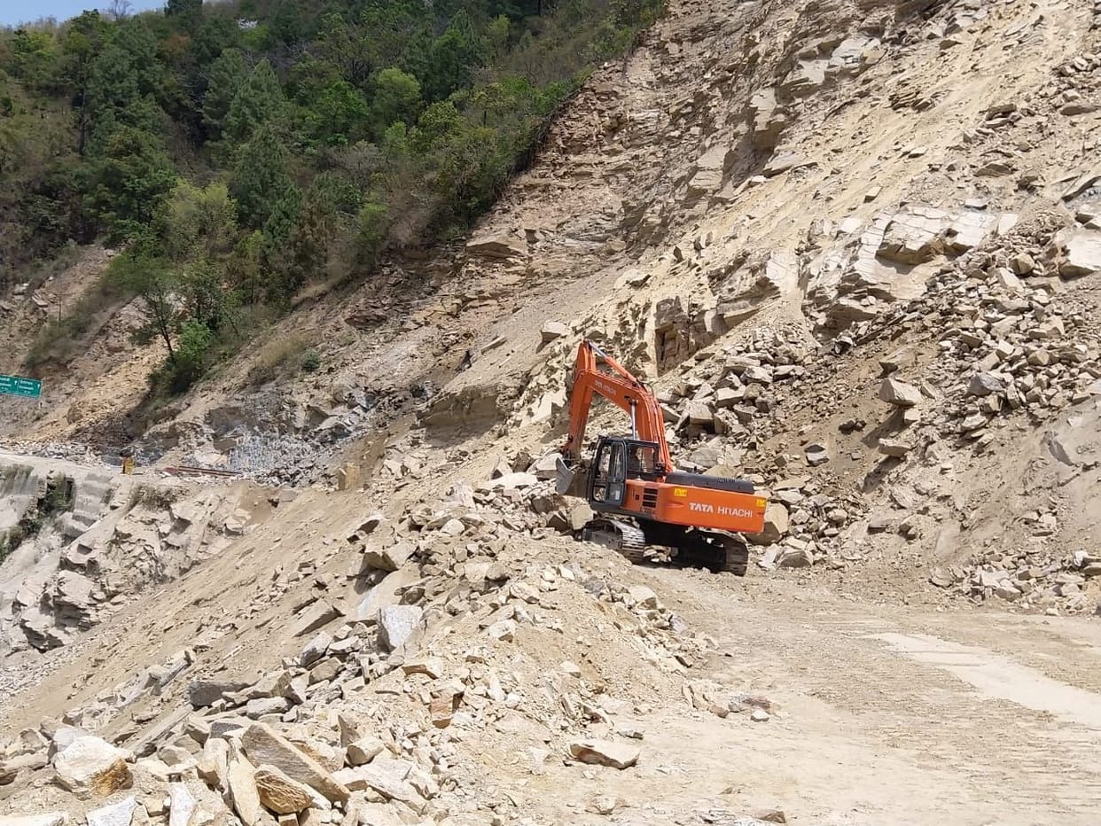 Rudraprayag-Gaurikund highway remained closed all day in Banswara