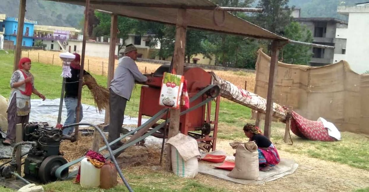 Farmers are doing work by keeping distance from each other