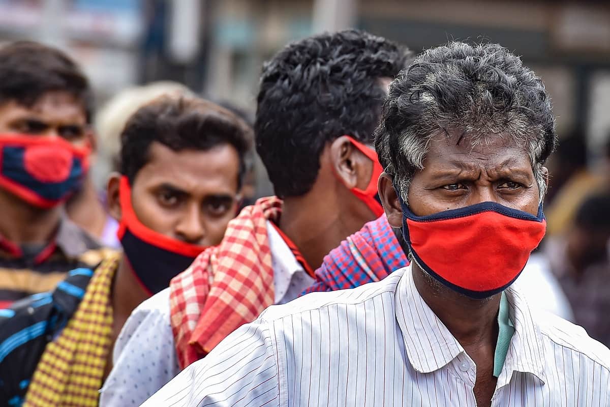 bharti singh requested to provide food of street dogs during lockdown