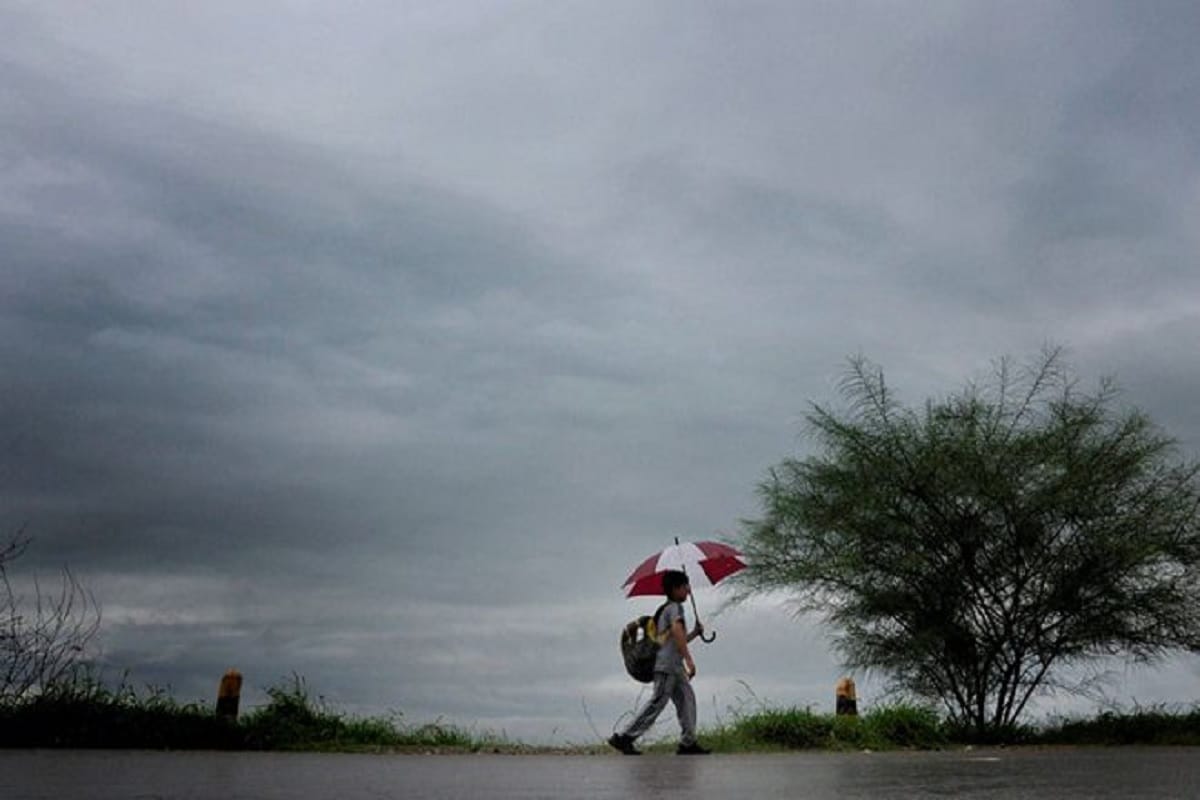 Know about top 5 rainiest and wettest place in the world