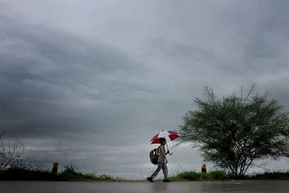 Monsoon misses onset date in Kerala IMD says conditions becoming favourable