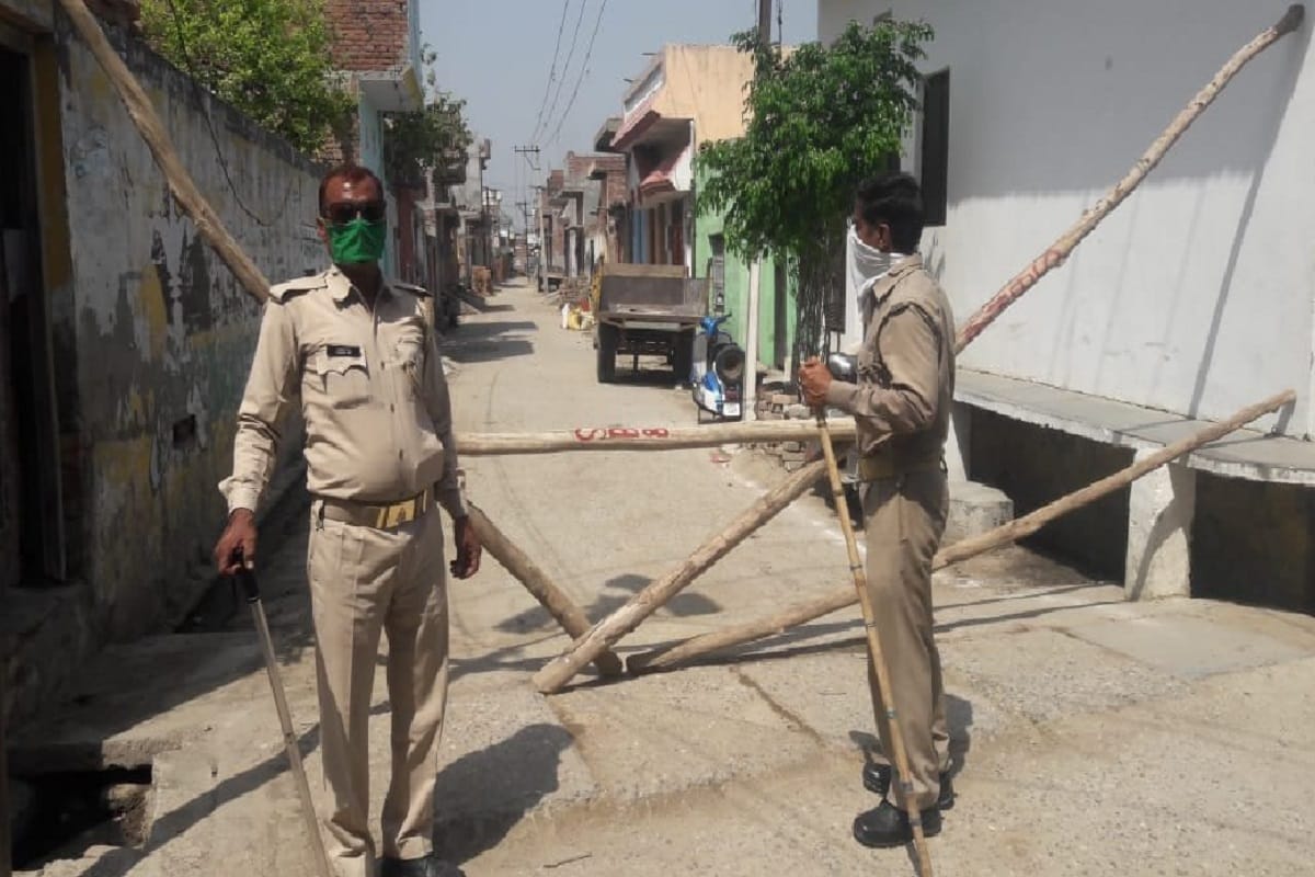 Lockdown 2 in Uttar Pradesh, Muzaffarnagar police has challan and seized of many vehicles