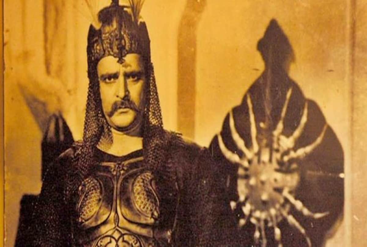 Throwback of Prithviraj Kapoor and Madhubala Dilip Kumar starrer 1960 Bollywood movie Mughal E Azam