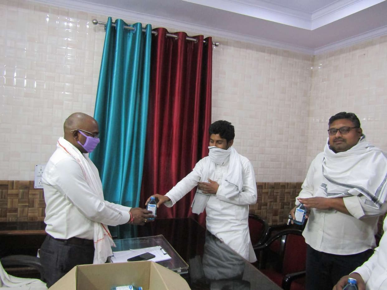 EO distributes infection prevention mask and sanitizer
